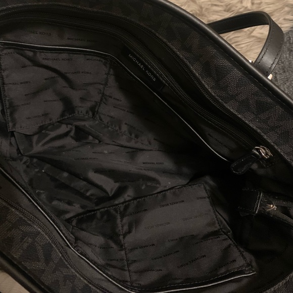 ‼️SOLD - Michael Kors Jet Set Bag - Picture 5 of 6